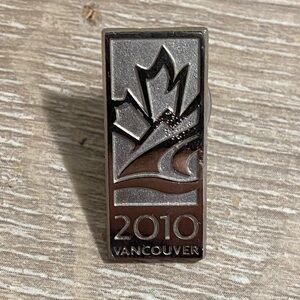 Vancouver 2010 Silver Pin